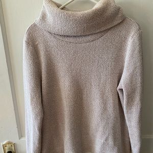Women’s LOFT Cream Turtleneck Sweater Size Large